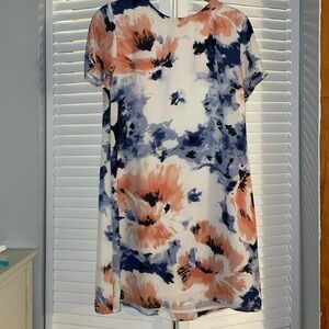 Floral shift dress